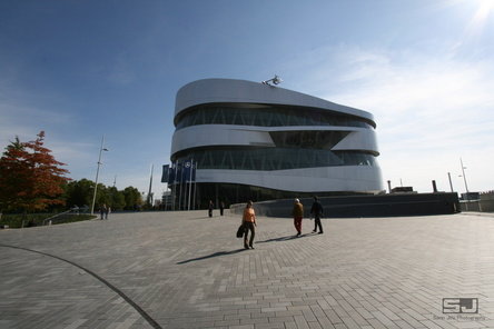 Vizita la Mercedes Museum