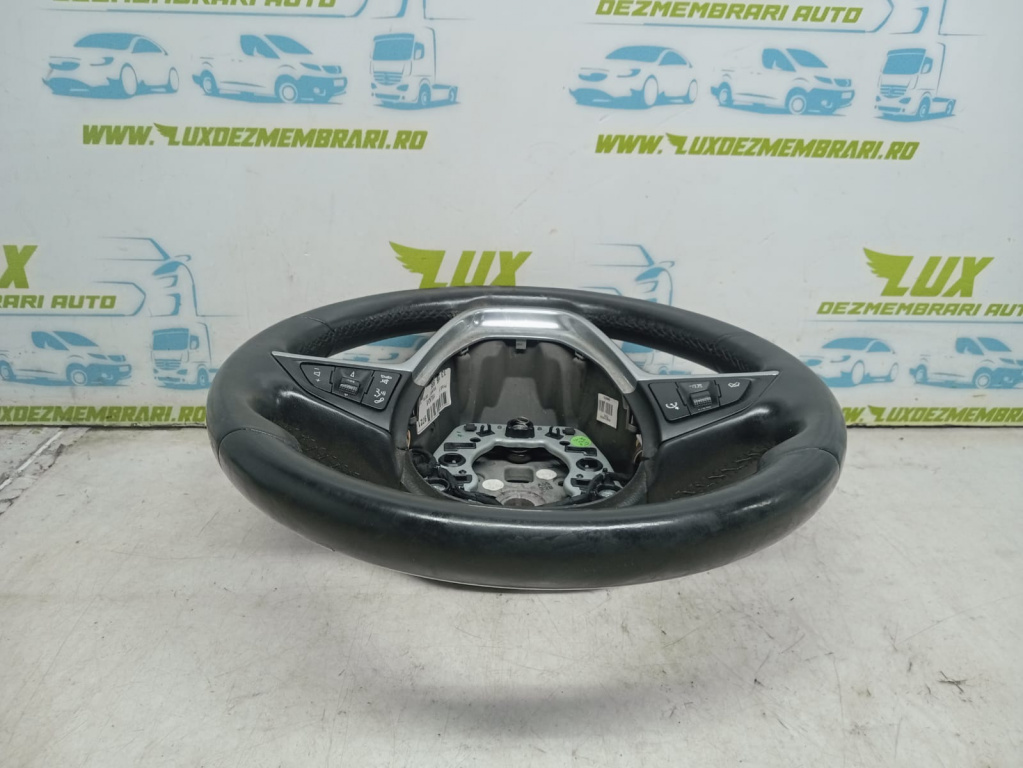 Volan 13306885 Opel Insignia A [2008 - 2014] 2.0 cdti A20DTJ