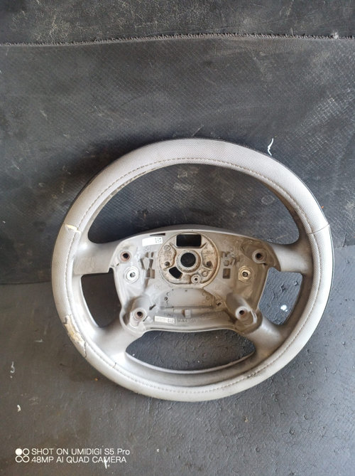 Volan Audi A4 B6 AWX 2001-2004 - COD 8E0419019