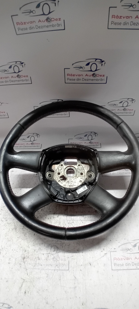 Volan Audi A4 B8 2012