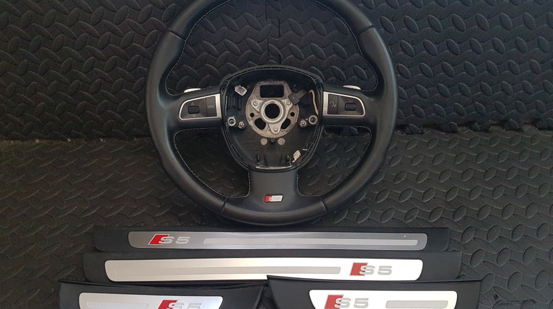 Volan Audi a5 S5 Cu Padele si Comenzi CROMATE ORIGINAL S5