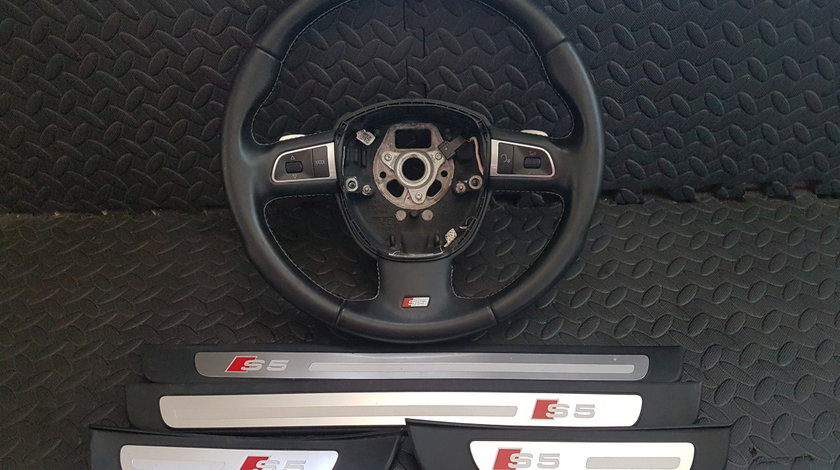 Volan Audi a5 S5 Cu Padele si Comenzi CROMATE ORIGINAL S5