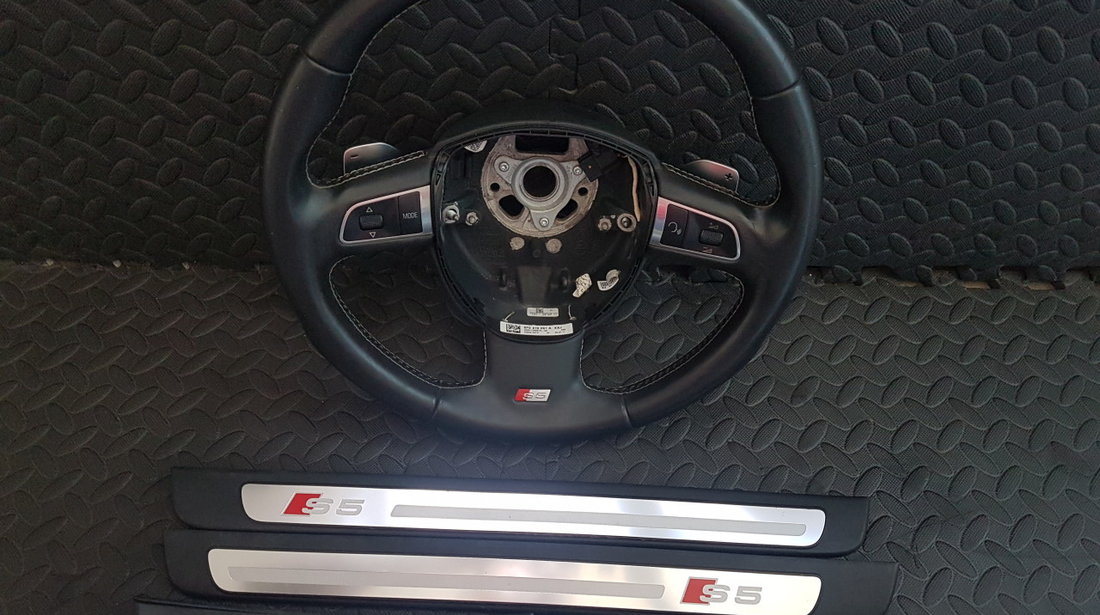 Volan Audi a5 S5 Cu Padele si Comenzi CROMATE ORIGINAL S5