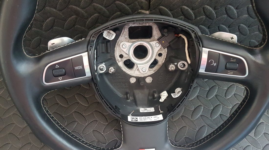 Volan Audi a5 S5 Cu Padele si Comenzi CROMATE ORIGINAL S5