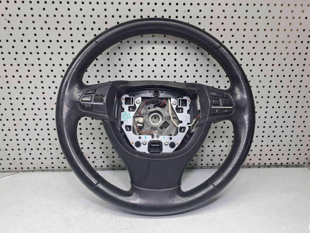 Volan Bmw 5 (F10) [Fabr 2011-2016] 43844631