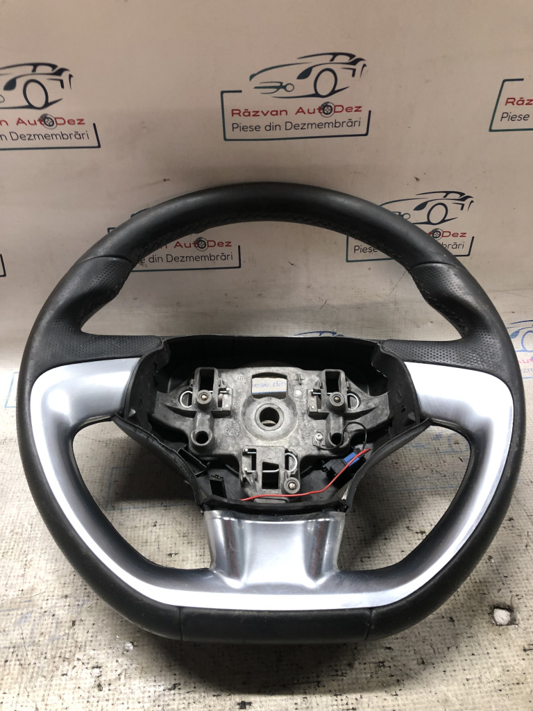Volan Citroen DS3 2010, CU URME DE UZURA