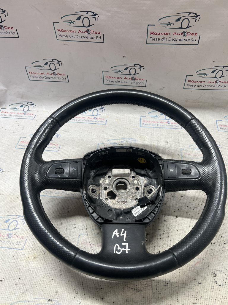 Volan cu comenzi Audi A4 B7 2006, URME DE UZURA