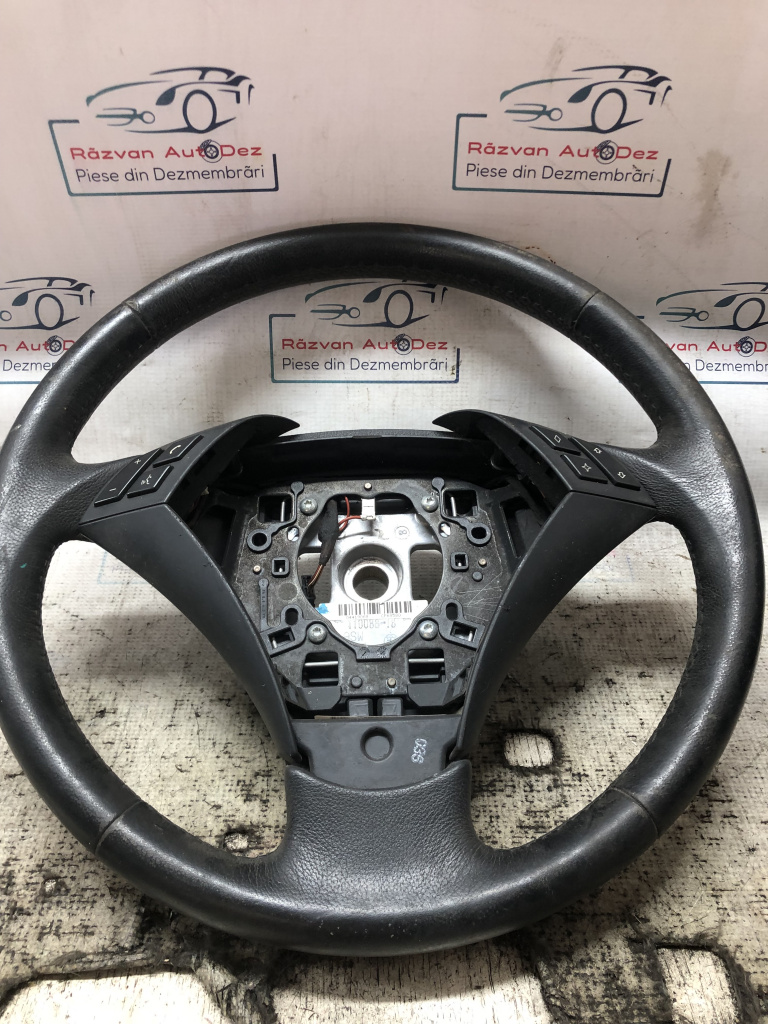 Volan cu comenzi BMW 520 F10 2012