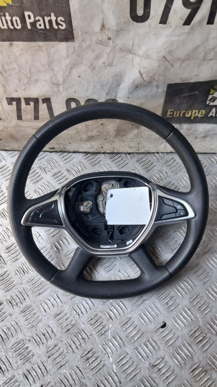 Volan cu comenzi Dacia Dokker 1.5 DCI K9K872 an 2020