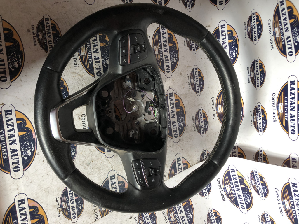 Volan cu comenzi Ford Fiesta 2017