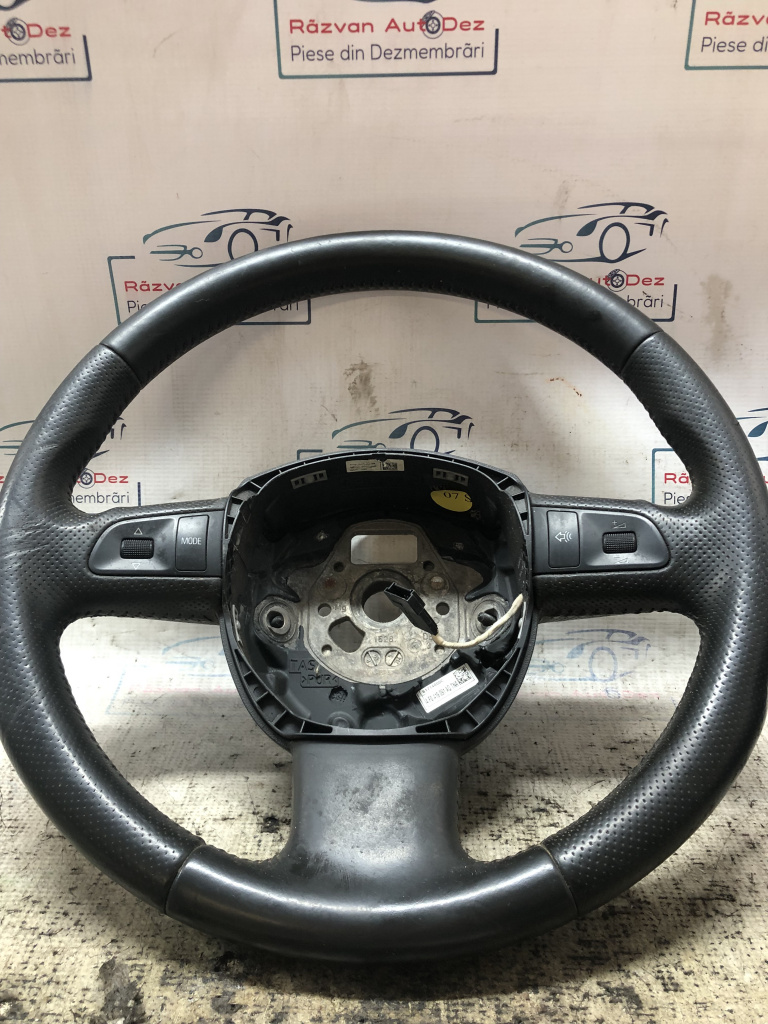 Volan cu comenzi și padele Audi A6 C7 2012, CU URME DE UZURA