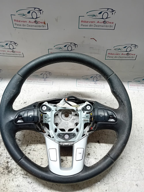 Volan cu comenzi Kia Ceed 2008