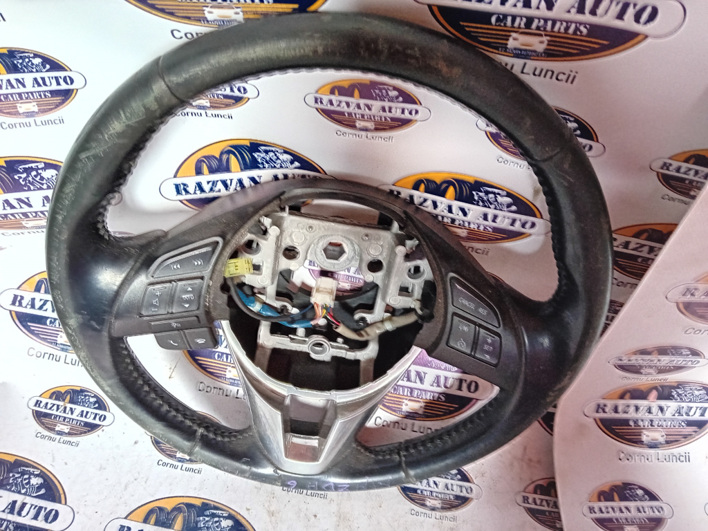 Volan cu comenzi Mazda 6