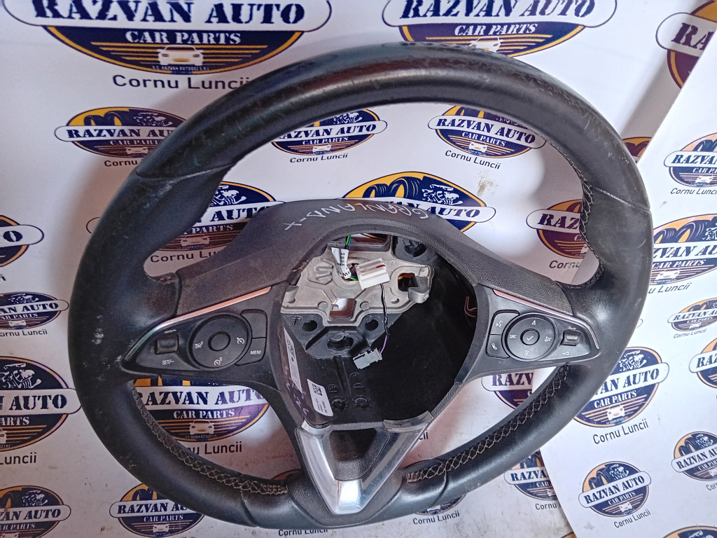 Volan cu comenzi Opel Grandland X