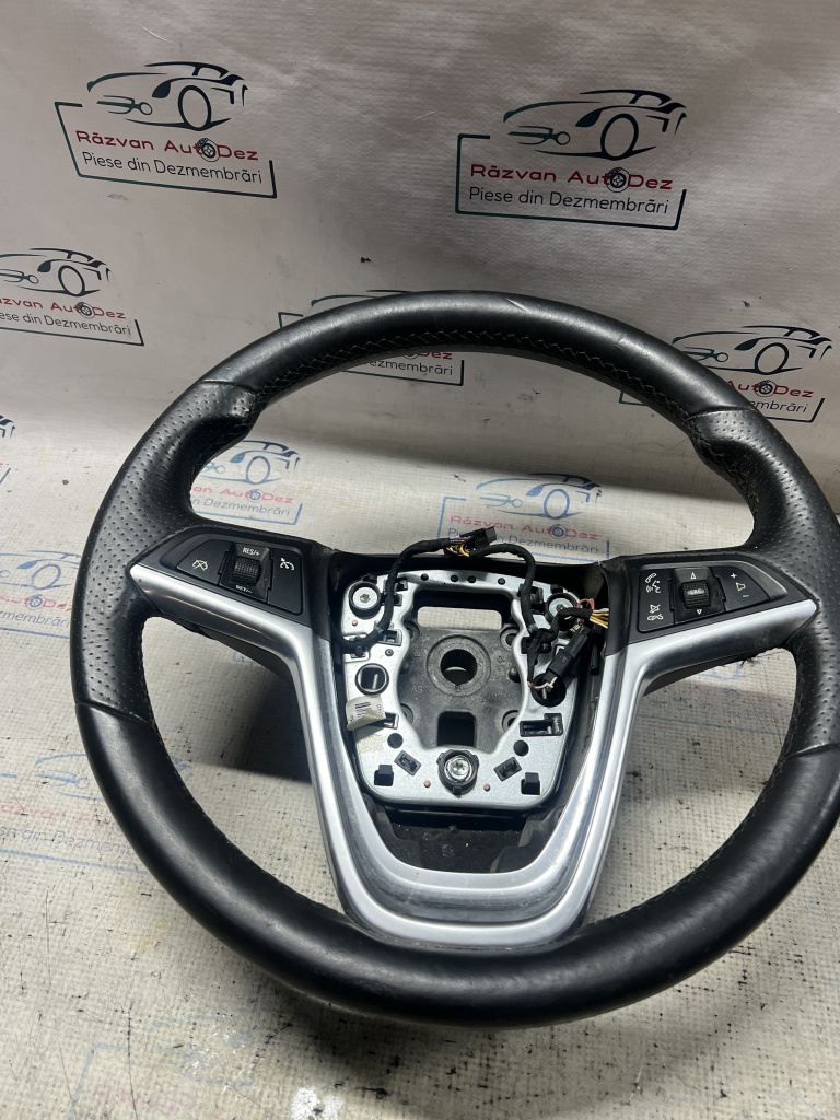 Volan cu comenzi Opel Insignia A 2010