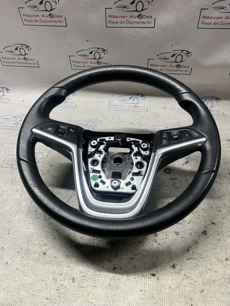 Volan cu comenzi Opel Insignia A 2012