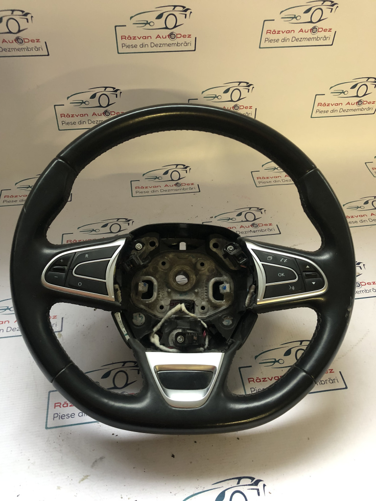 Volan cu comenzi Renault Kadjar 2018, CU DEFECT