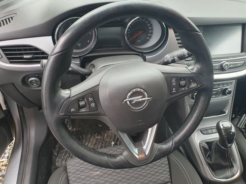 Volan cu comenzi si încălzire Opel Astra K