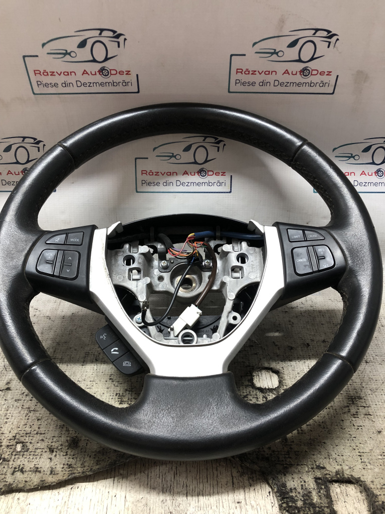 Volan cu comenzi Suzuki Vitara 2017