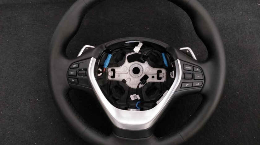 Volan din piele BMW Seria 1' F20 F21 / 2' F22 F23 / 3' F30 F31 F34 / 4' F32 F33 F36