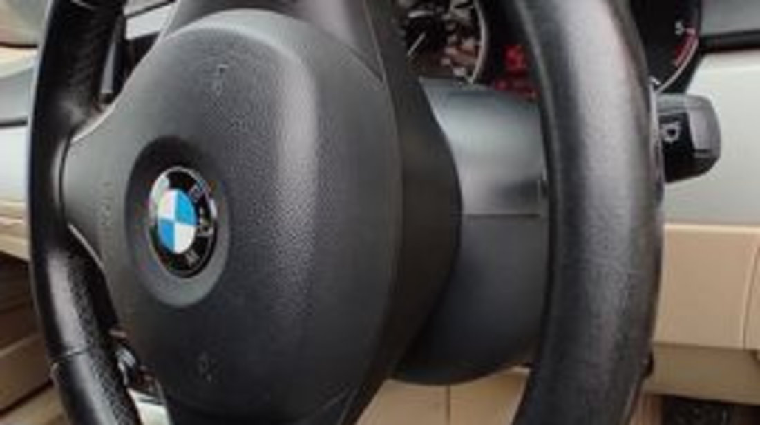 Volan Din Piele in 3 Spite cu Comenzi BMW Seria 3 E90 E91 2004 - 2013