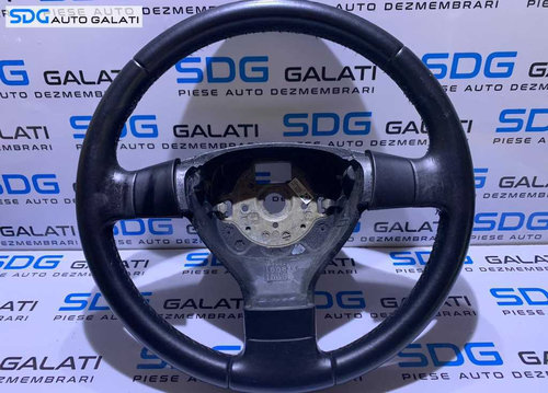 Volan din Piele in 3 Spite VW Caddy 2004 - 2011 Cod: 3C0 419 091 AG / 3C0419091AG