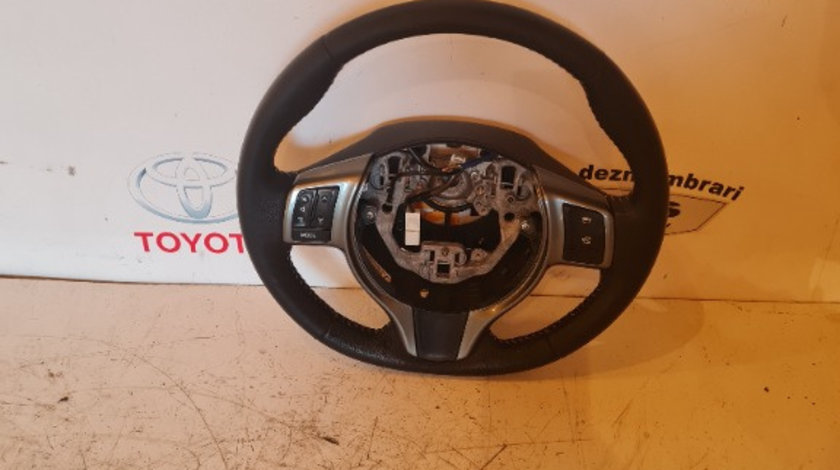 Volan din piele Toyota Yaris An fabricație 2014-2018.COD Volan 45100-0D490C9