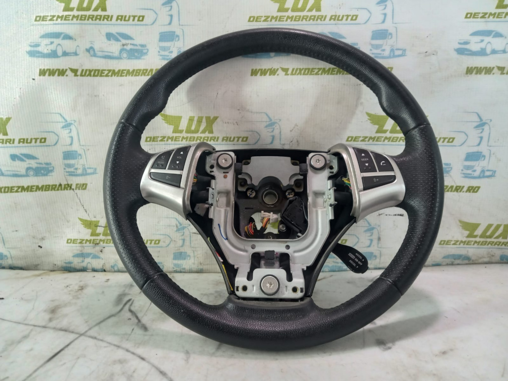 Volan in 3 spite cu comenzi SsangYong Korando 3 [2010 - 2013] 2.0 e-xdi D20DTF