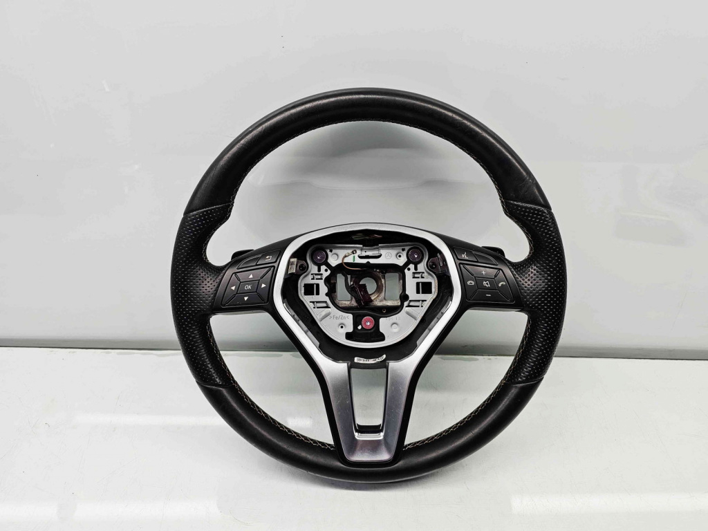 Volan Mercedes Clasa A (W176) [Fabr 2012-2018] A2184602018