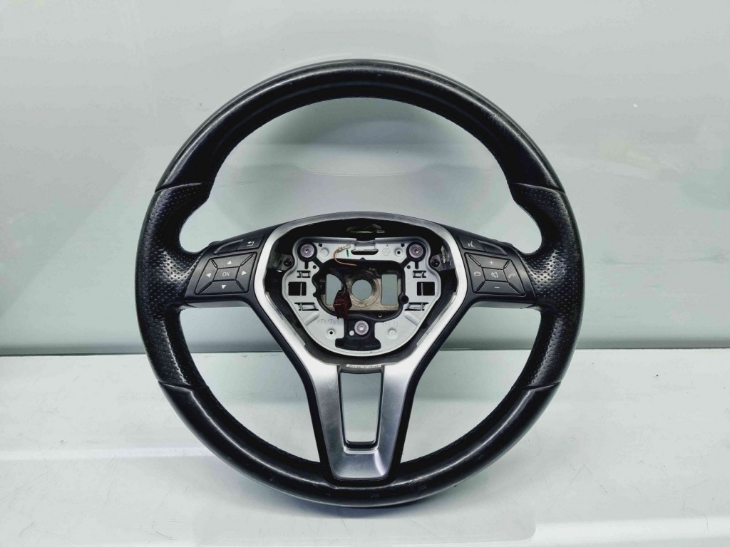 Volan Mercedes Clasa E (W212) Facelift [Fabr 2009-2016] OEM