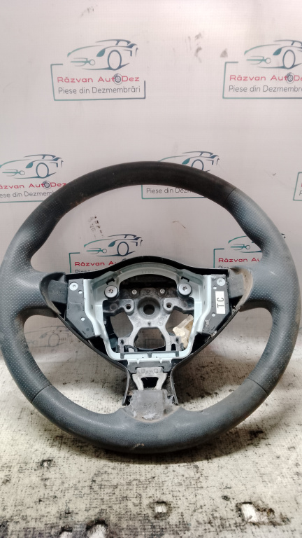 Volan Nissan Juke 2012