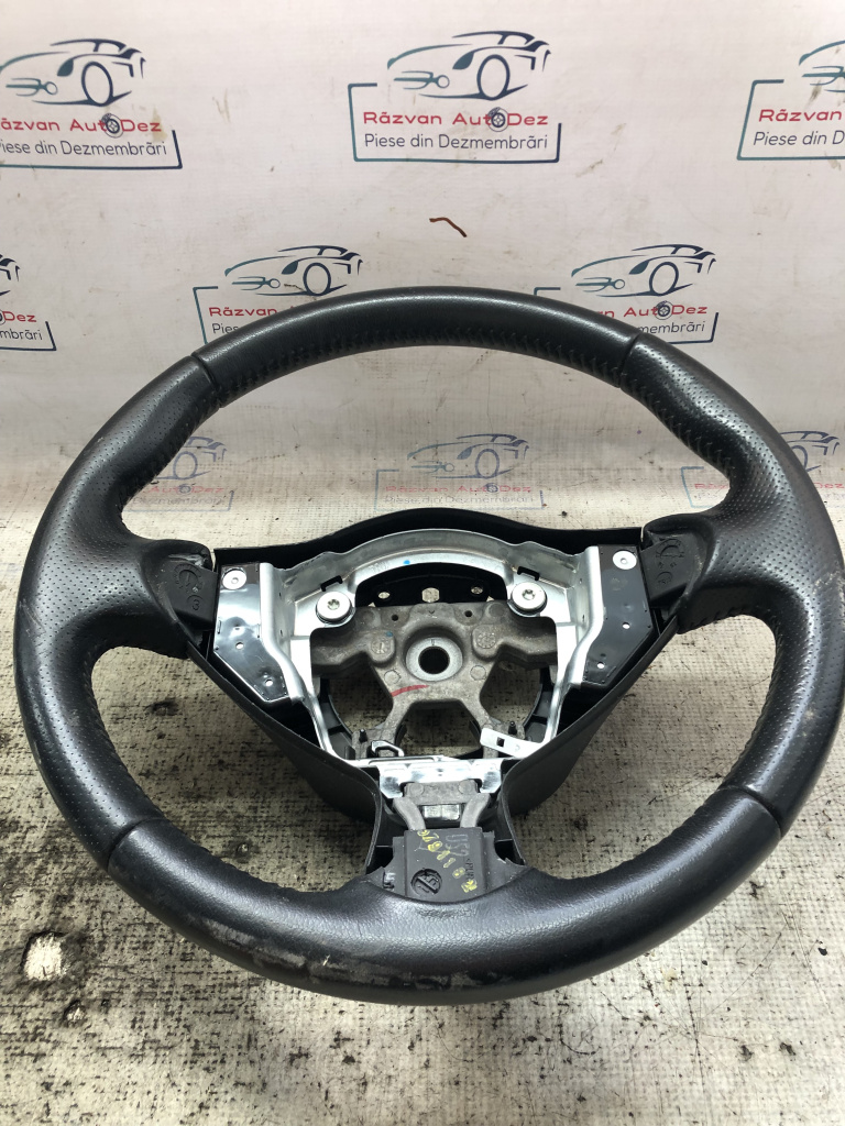 Volan Nissan Juke 2018