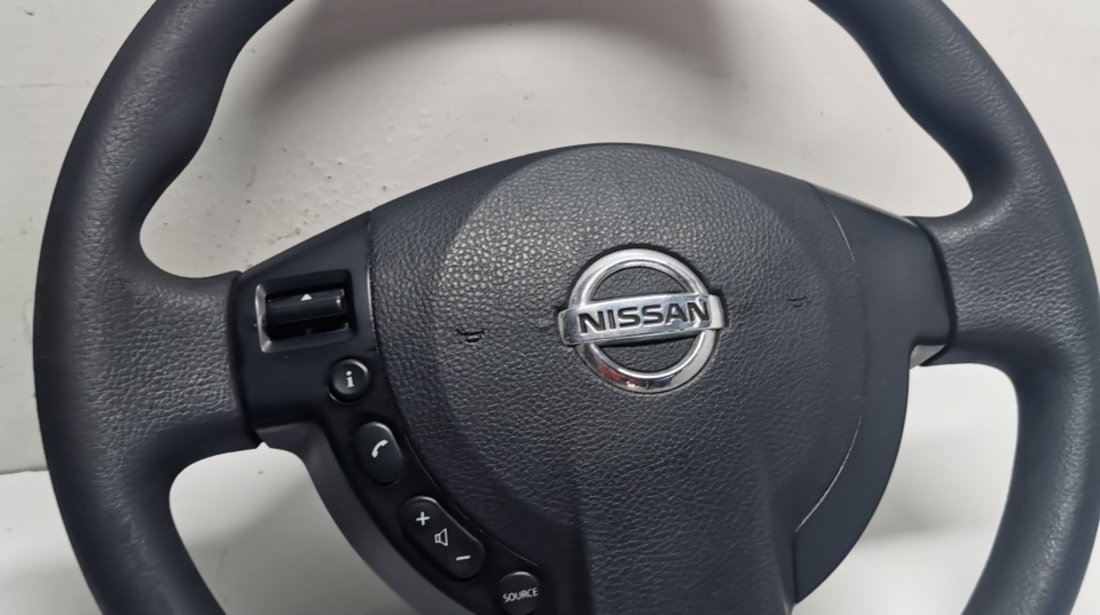 Volan Nissan Qashqai J10 X-Trail T31 complet cu airbag si comenzi