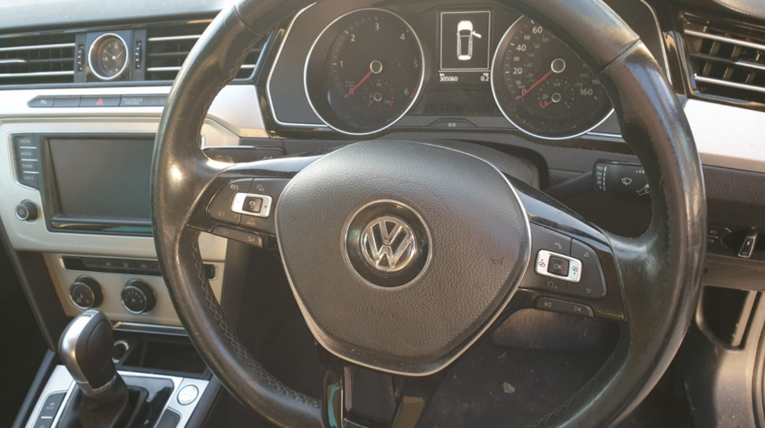Volan Piele 3 Spite cu Comenzi Fara Airbag cu Uzura Volkswagen Passat B8 2014 - 2023 [C3945] [C3946]