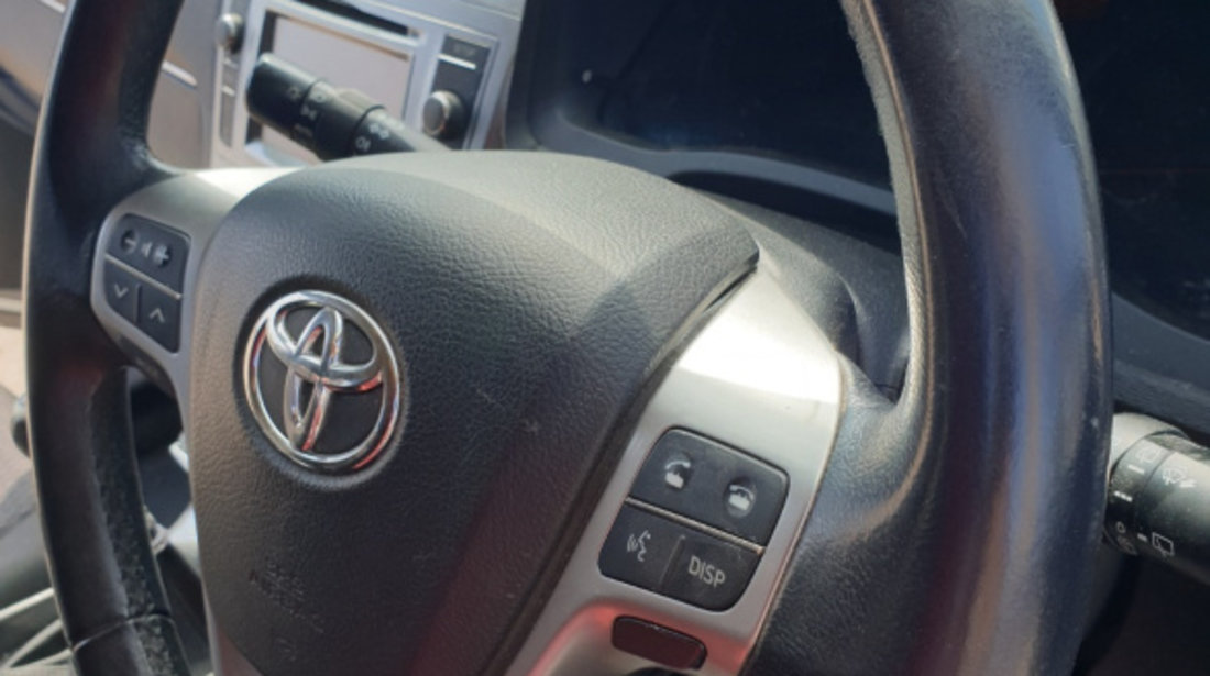 Volan Piele 3 Spite cu Comenzi FARA Airbag Toyota Avensis 3 Facelift T27 2009 - 2018