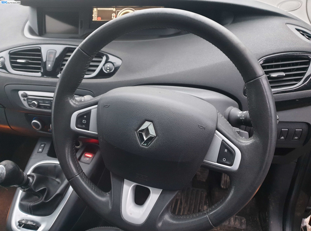 Volan Piele 3 Spite cu Comenzi Fara Airbag Renault Scenic 3 2009 - 2016 [K0529]