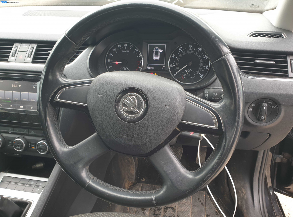 Volan Piele 4 Spite Fara Comenzi Skoda Octavia 3 2013 - 2020 [K3954]