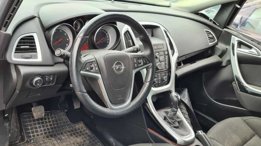 Volan piele comenzi incaIzire incalzit Opel Astra J