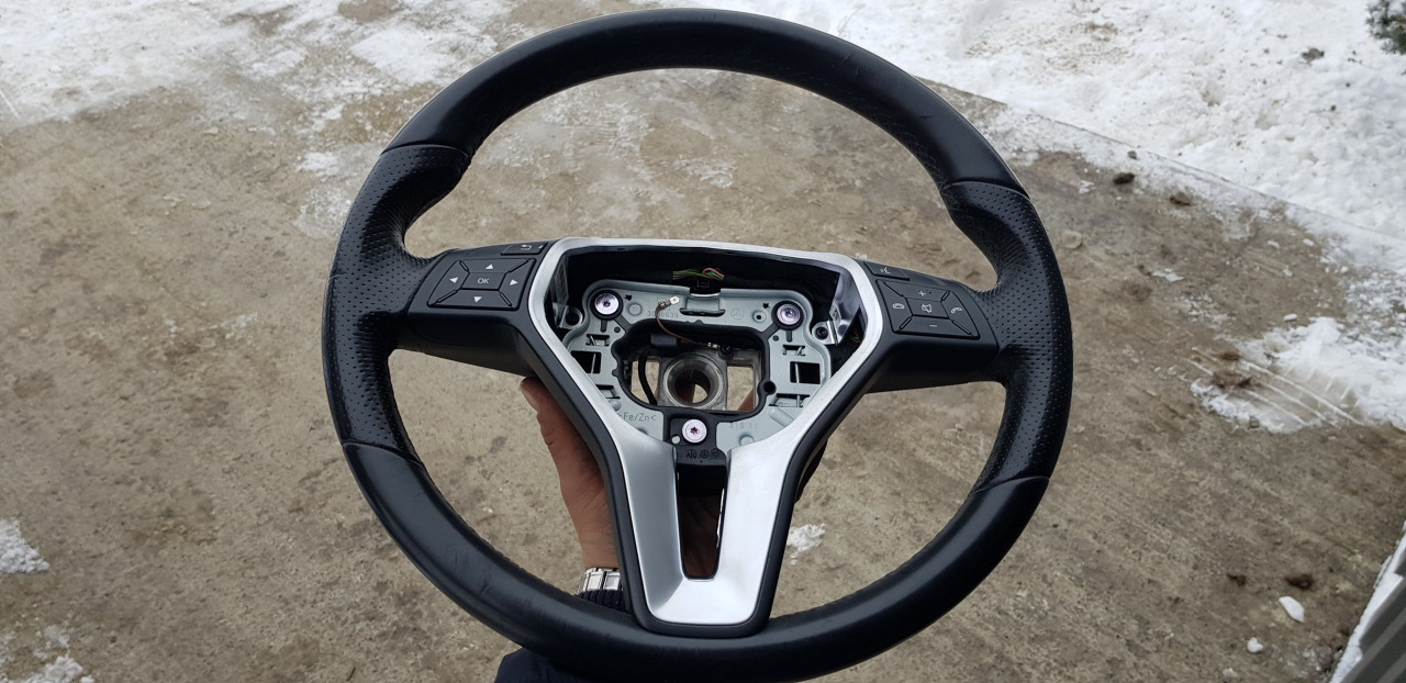 Volan piele cu comenzi Mercedes C-Class W204 Facelift 2011 2012 2013