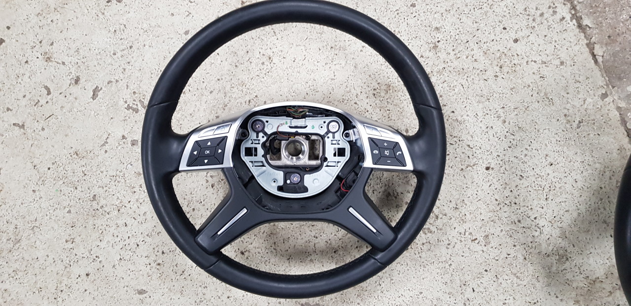 Volan piele cu comenzi Mercedes C-Class W204 Facelift 2011 2012 2013