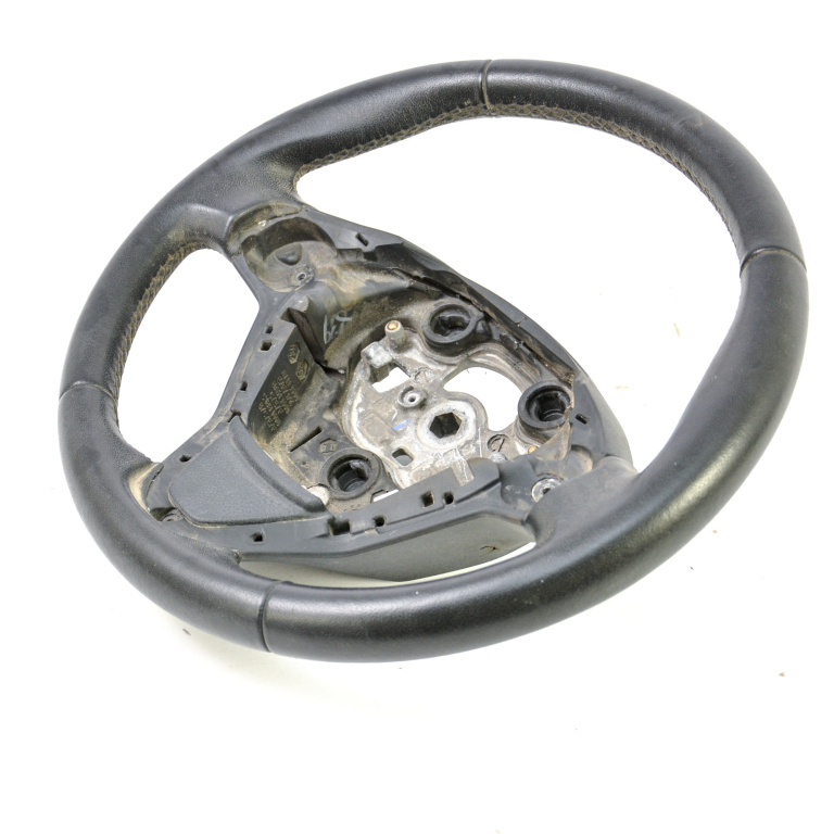 Volan Piele Ford Fiesta Mk4 1995-2002 Usoare Urme De Uzura C1Bb3600Ea, C1Bb-3600-Ea, 34126989A