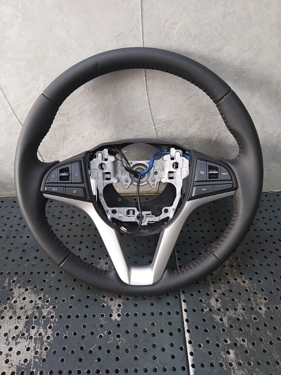 Volan piele in 3 spite cu comenzi suzuki ignis 2 mf gs13116030