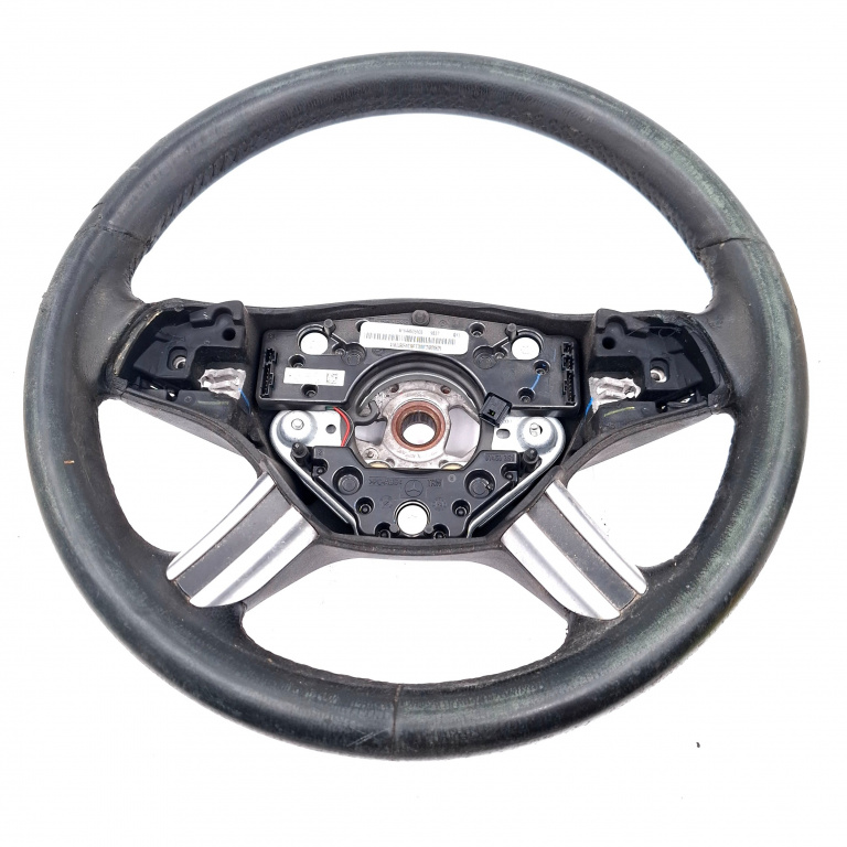 Volan Piele Mercedes-Benz Ml / M-Class (W164) 2005-2011 Ml 320 Cdi 4-Matic (164.122) Om 642.940 Motorina Comenzi Volan Usoare Urme De Uzura A1644605103, A 164 460 51 03, 61460351 Trw