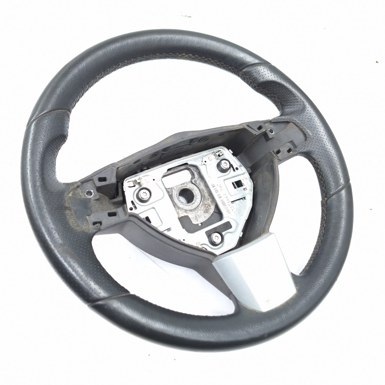 Volan Piele Opel Astra H 2004-2012 1.7 Cdti Z 17 Dtj Motorina Comenzi Volan Usoare Urme De Uzura 13231661, 1758990608403, 028456020304 Opel