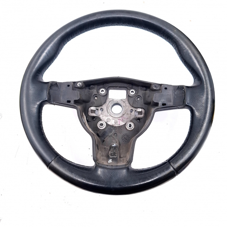 Volan Piele Seat Altea (5P1) 2004-2015 2.0 Tdi 16V Bkd Motorina Usoare Urme De Uzura 5P0419091B, 5P0419091C, 055433002701, 5P0419.091B, 5P0419.091C, Cv300552Xxn05P0419091B, Sv30053000