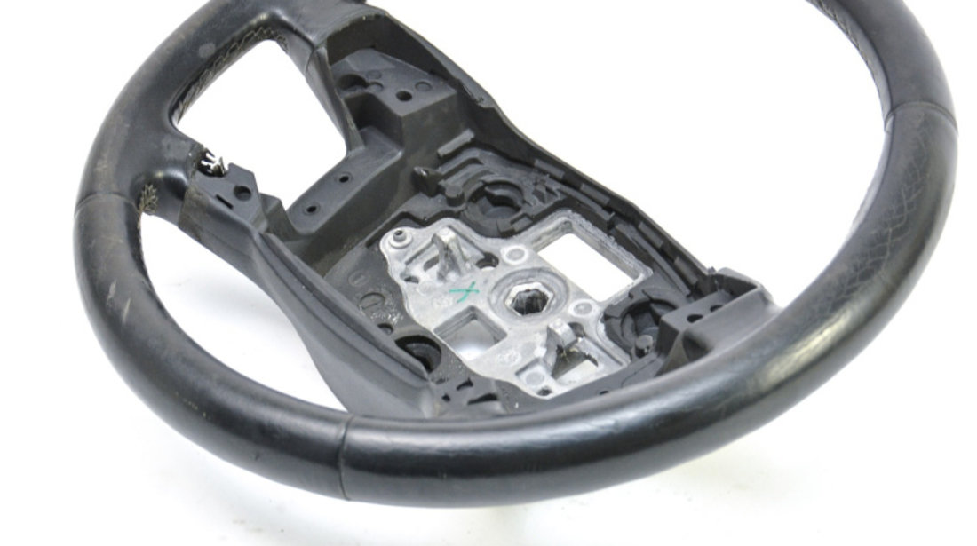 Volan Piele Usoare Urme De Uzura Ford MONDEO Mk 4 2007 - Prezent AM213600EC, AM213600EC3ZHE, AM213600EC-3ZHE, 34082974A, 34082974