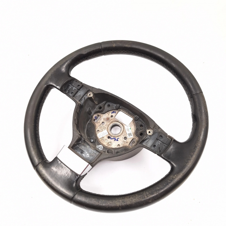 Volan Piele Usoare Urme De Uzura VW PASSAT B6 2005 - 2010 Motorina 3C0419091AB, 3C0 419 091 AB, 04S61866000C, 04S61866 000 C, 61866180D, 61866180 D, 059899