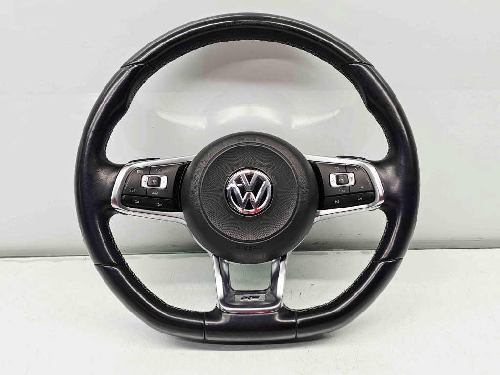 Volan Volkswagen Passat B8 (3G2) [Fabr 2015-prezent] 5Q0419091 5G0880201AC