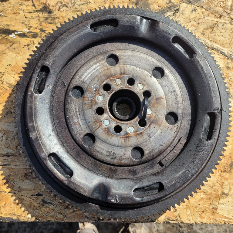 Volanta Audi A4 B7 (8E) 2004-2008 2.0 Tdi Bpw Motorina 40434 Luk