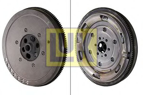 Volanta AUDI A4 Cabriolet (8H7, B6, 8HE, B7) (2002 - 2009) LuK 415 0550 08 piesa NOUA